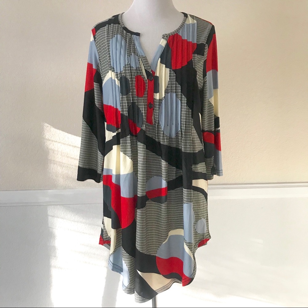 Simply Aster Women’s Tunic